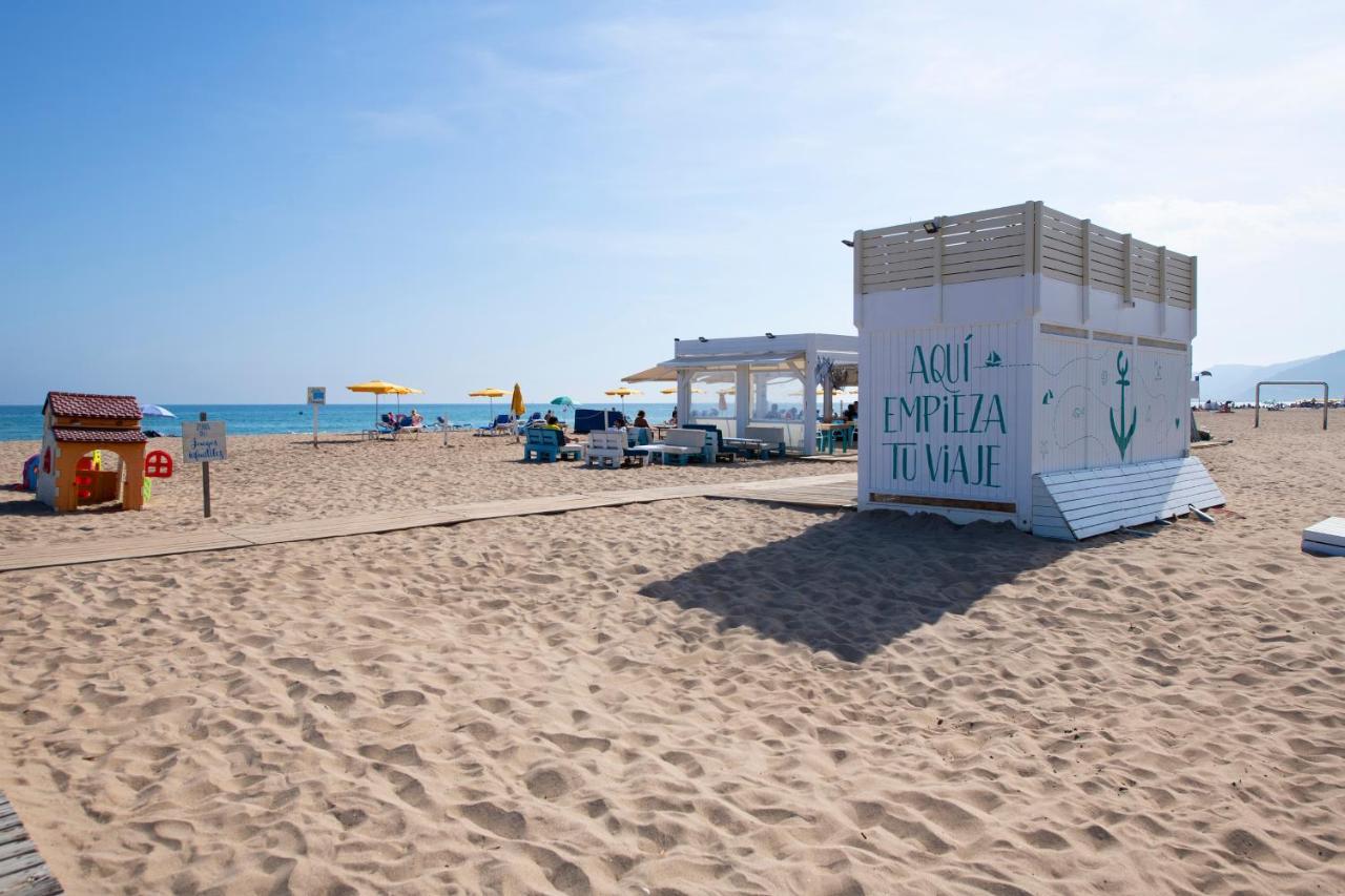 Apartamentos Marplana Castelldefels Ngoại thất bức ảnh