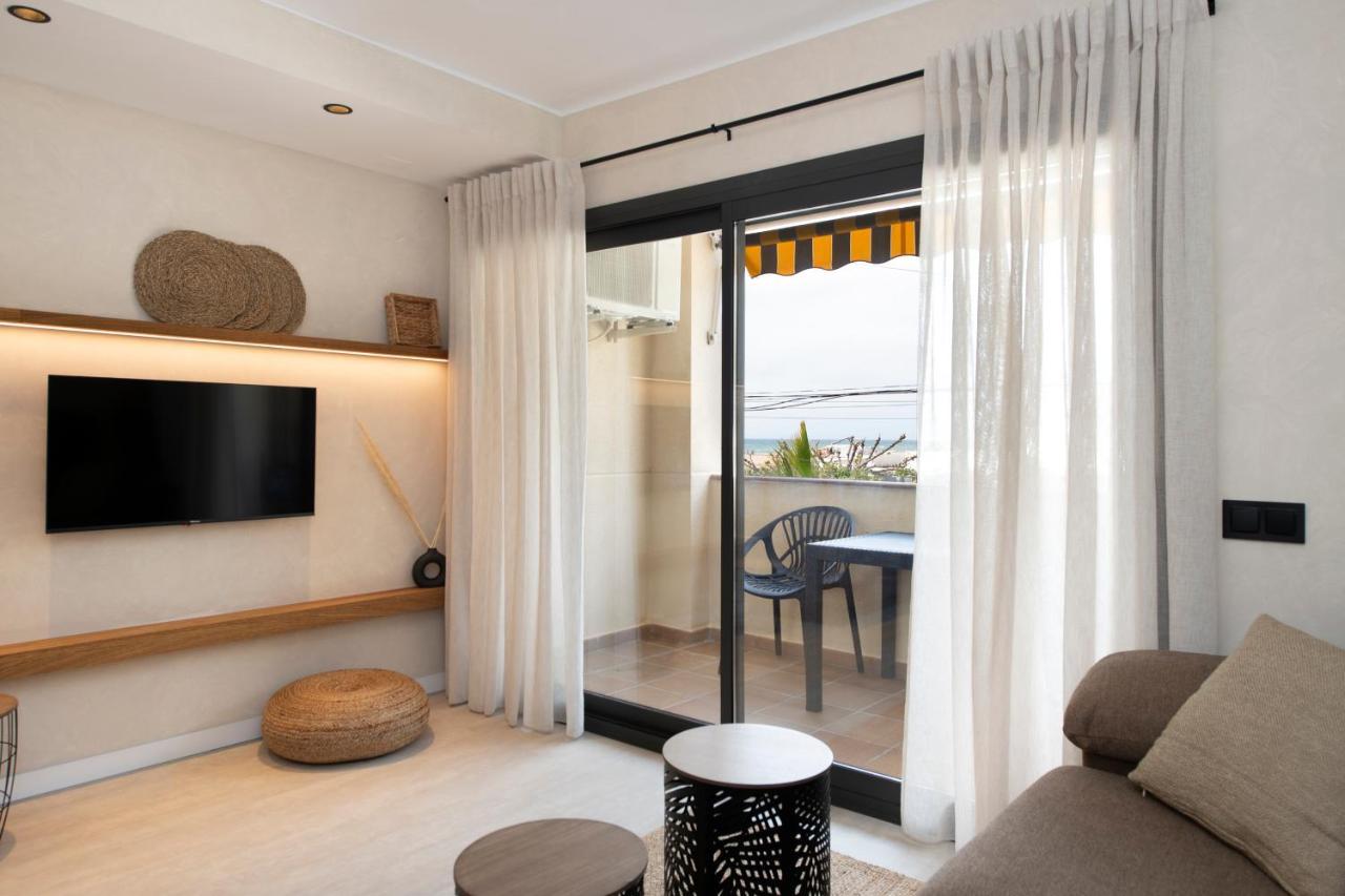 Apartamentos Marplana Castelldefels Ngoại thất bức ảnh