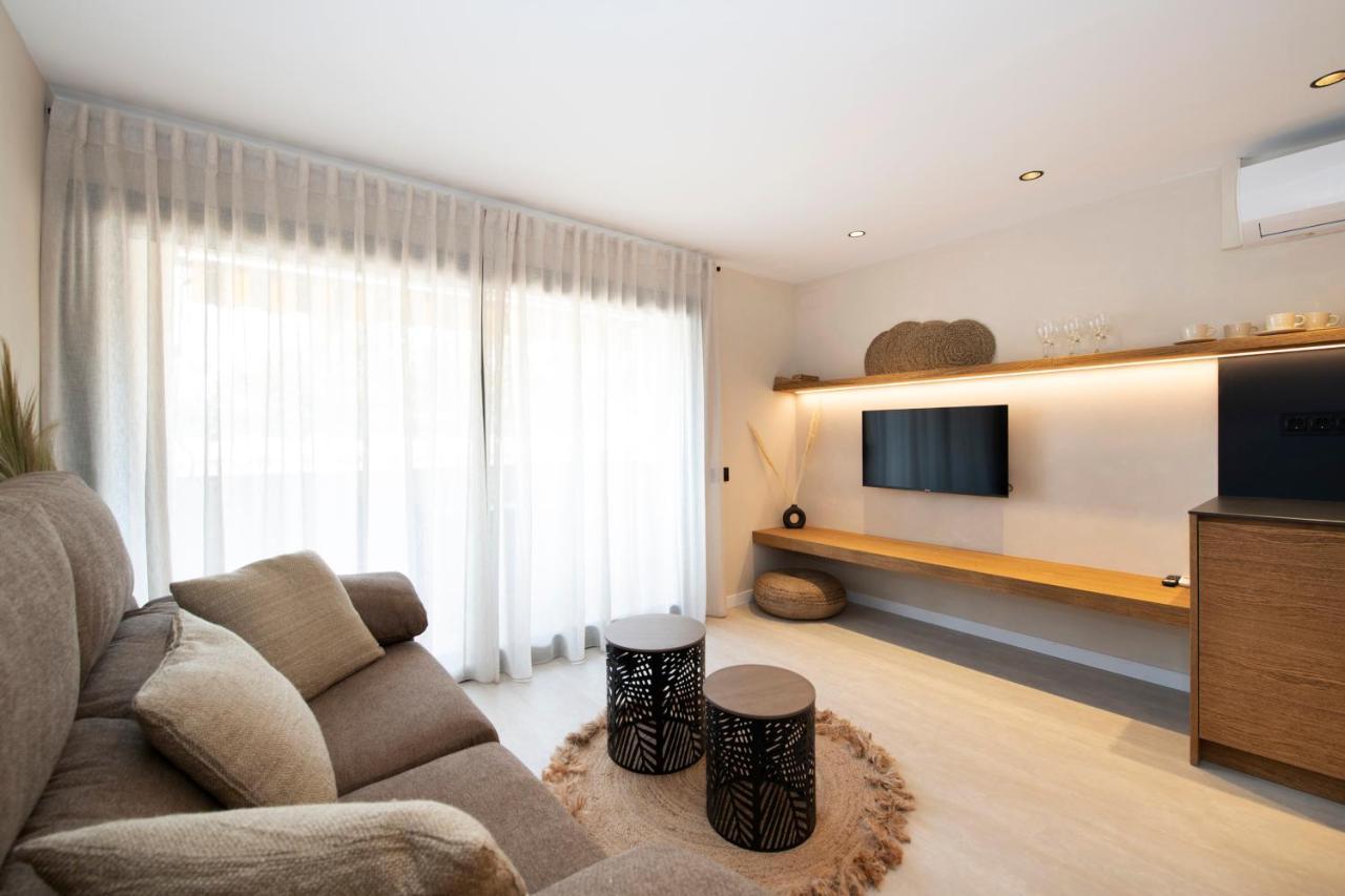 Apartamentos Marplana Castelldefels Ngoại thất bức ảnh
