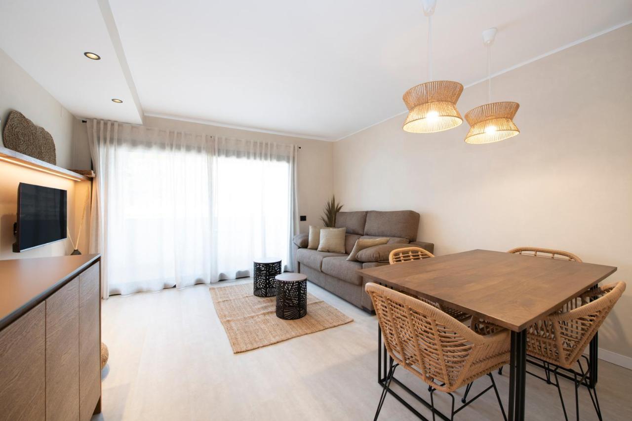 Apartamentos Marplana Castelldefels Ngoại thất bức ảnh