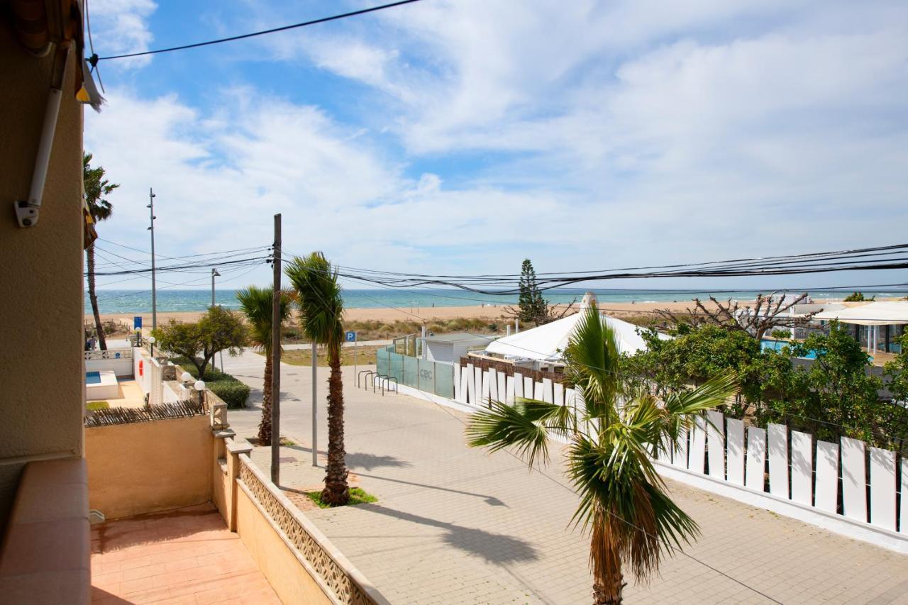 Apartamentos Marplana Castelldefels Ngoại thất bức ảnh