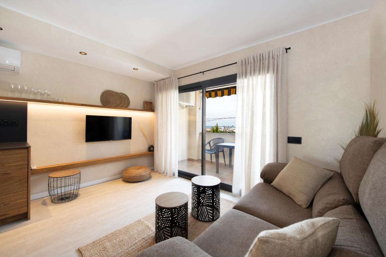Apartamentos Marplana Castelldefels Ngoại thất bức ảnh
