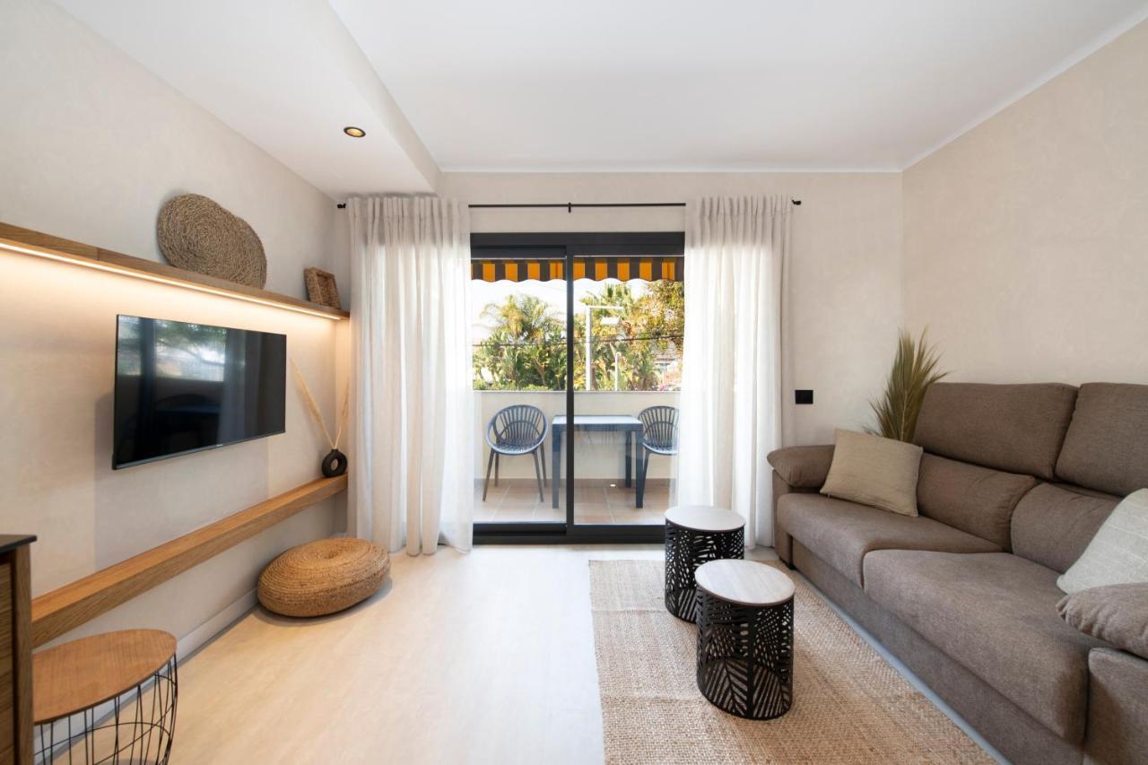 Apartamentos Marplana Castelldefels Ngoại thất bức ảnh