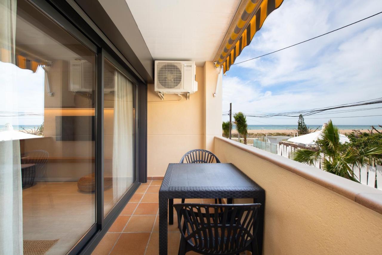Apartamentos Marplana Castelldefels Ngoại thất bức ảnh